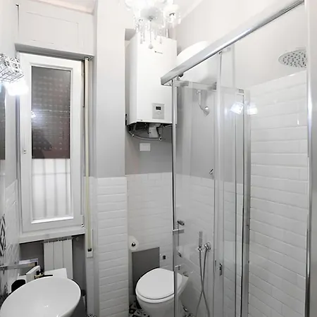 Fram Termini Station Apartman *